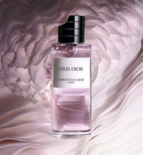 Gris Dior: Unisex Eau de Parfum with Chypre Notes